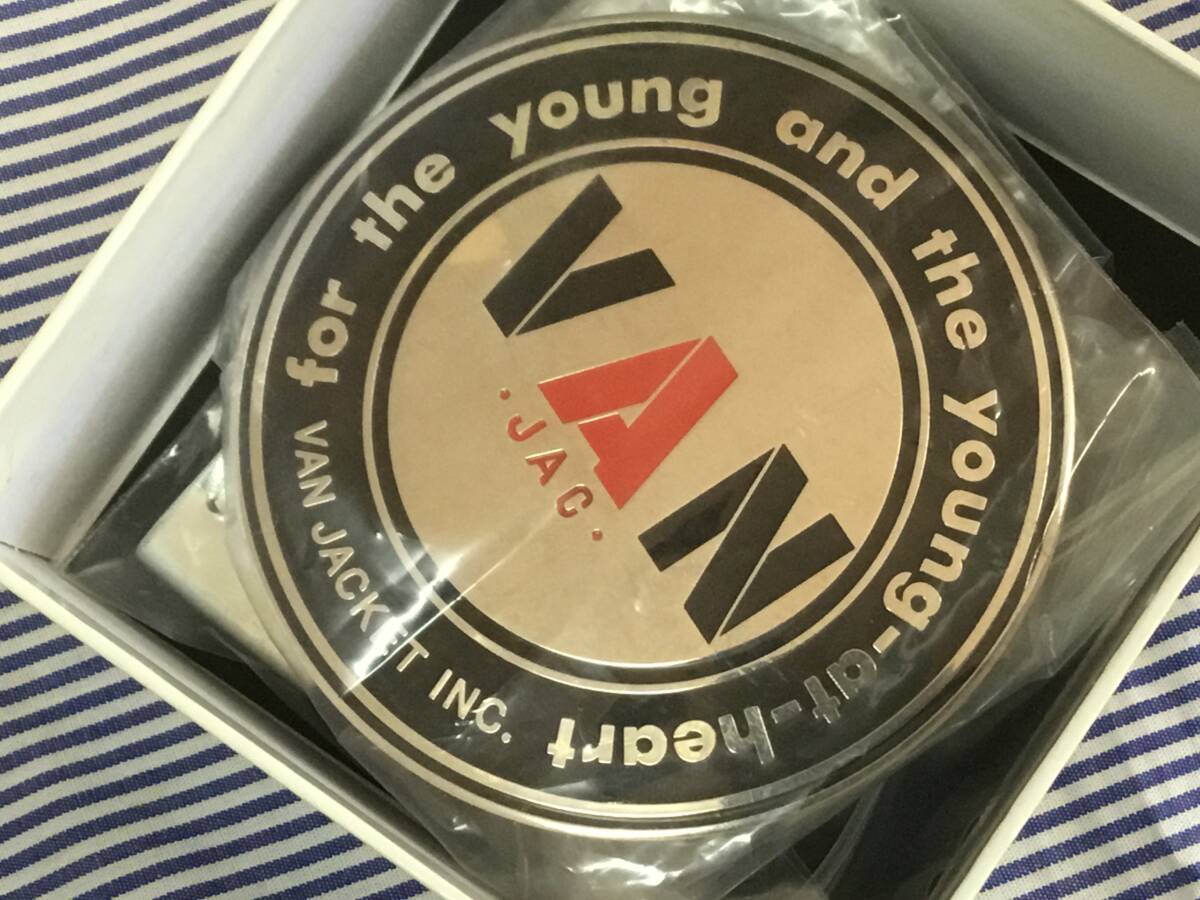 VAN プレミアムグッズ