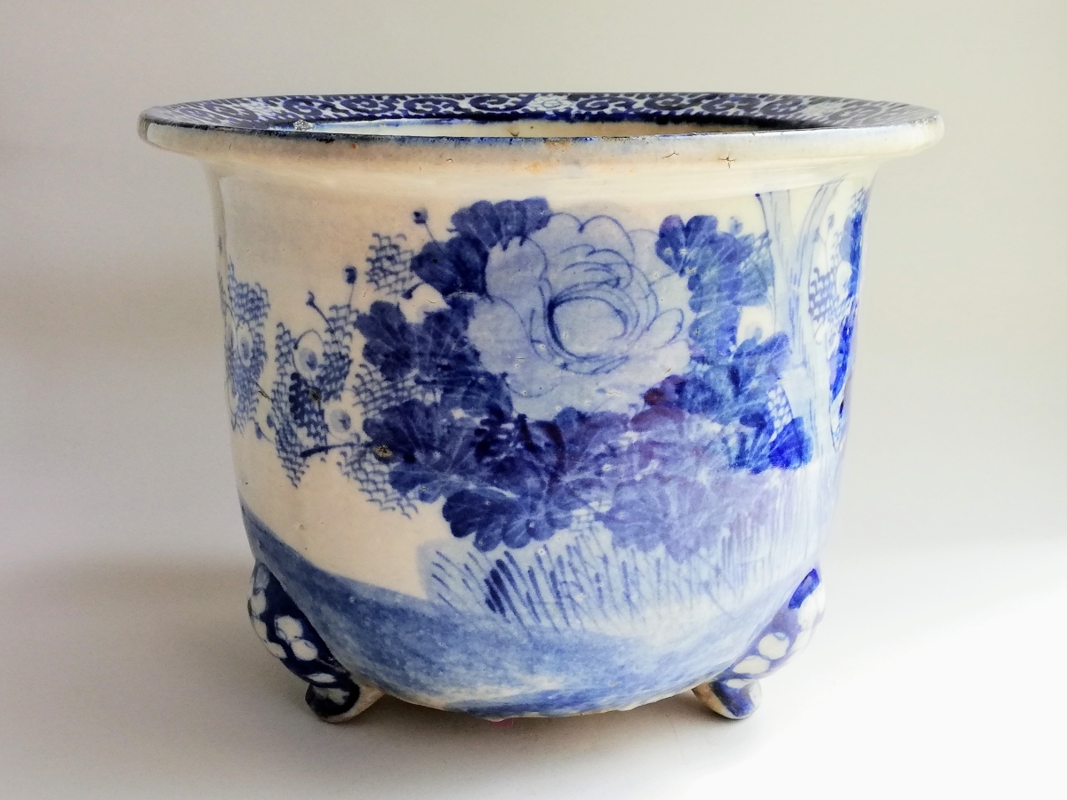 瀬戸 青磁梅花文 植木鉢 骨董 【公式通販】