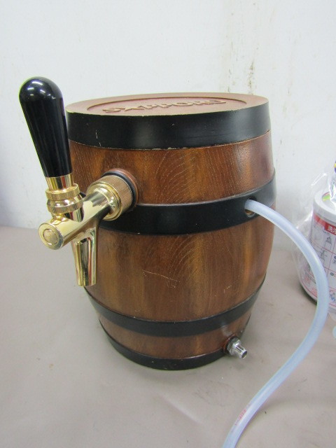 サッポロ SAPPOLO ビヤ樽くん 氷冷式 木樽型ビールサーバー