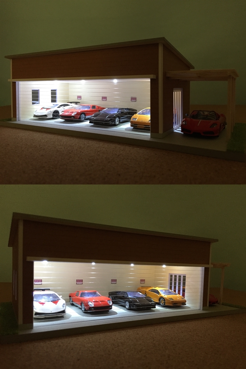 ジオラマ：1/43 木造パーゴラ付ガレージ（ブラウン）本格的木製