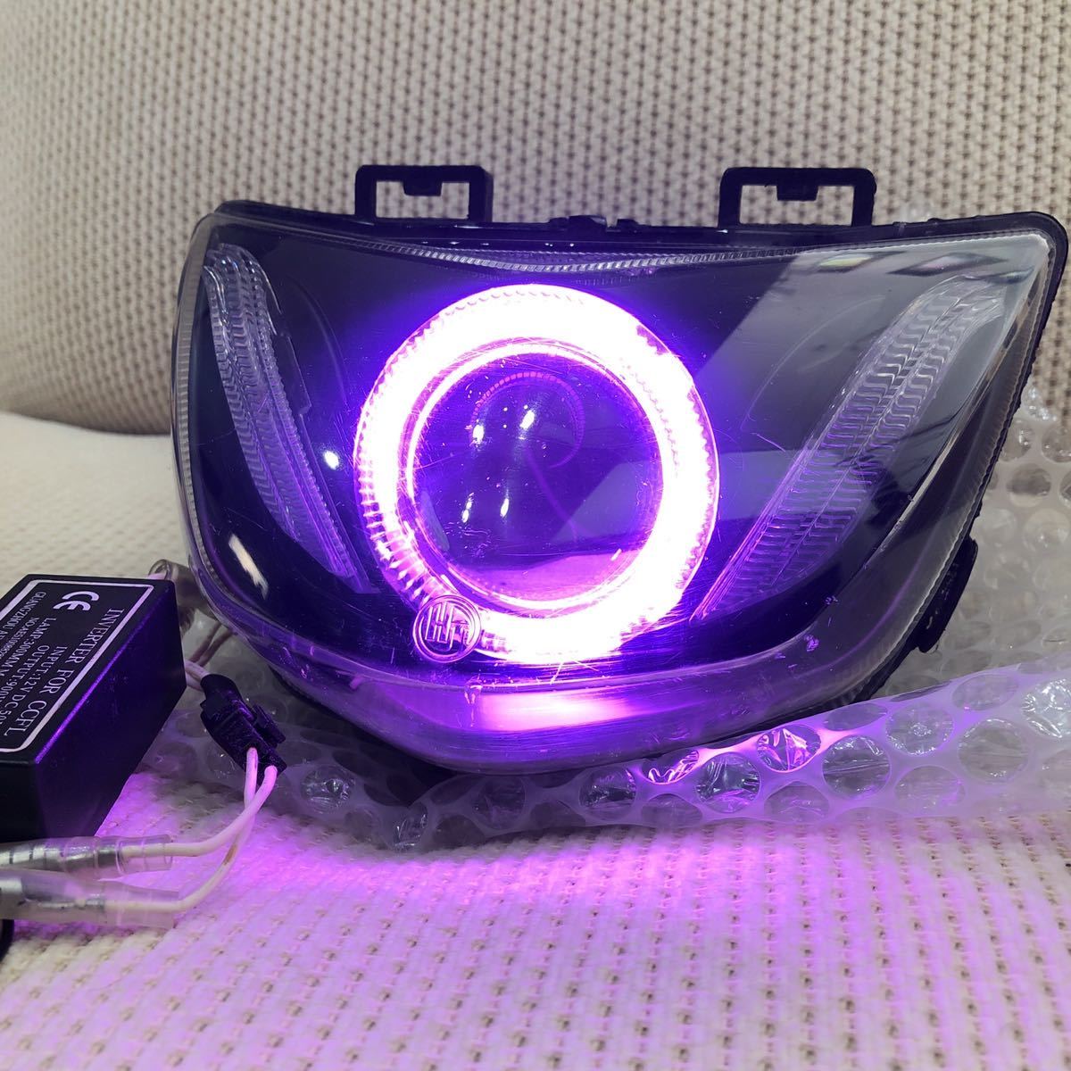 アドレスv125G アドレスv125G 赤紫赤イカリングヘッドライト アドレス