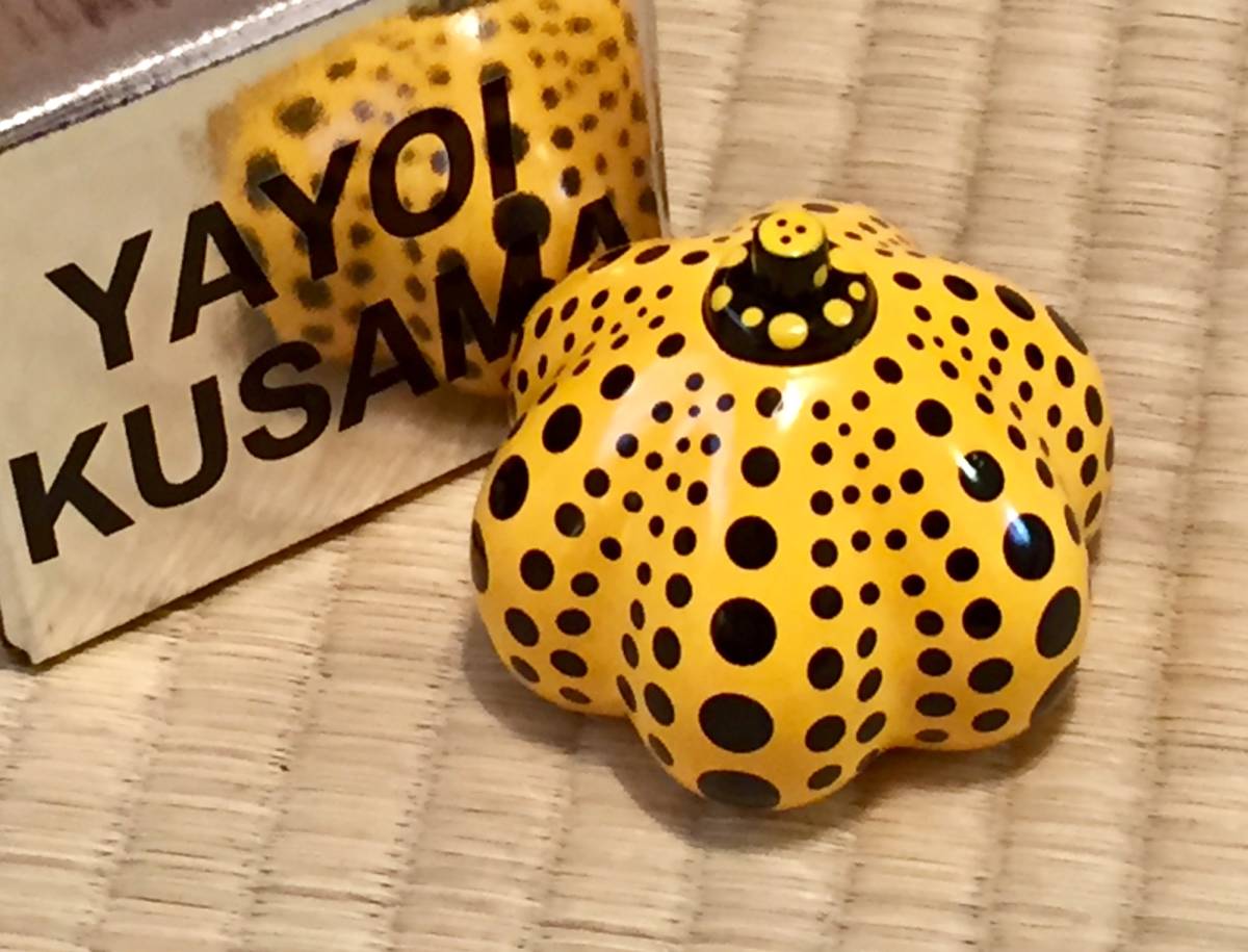 草間彌生 カボチャ パンプキン ペーパーウェイト 廃盤・草間彌生