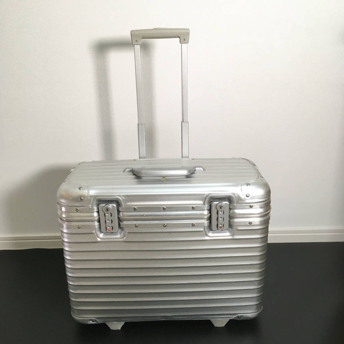 RIMOWA トパーズ 928.50 パイロット トローリー アルミニウム 廃盤