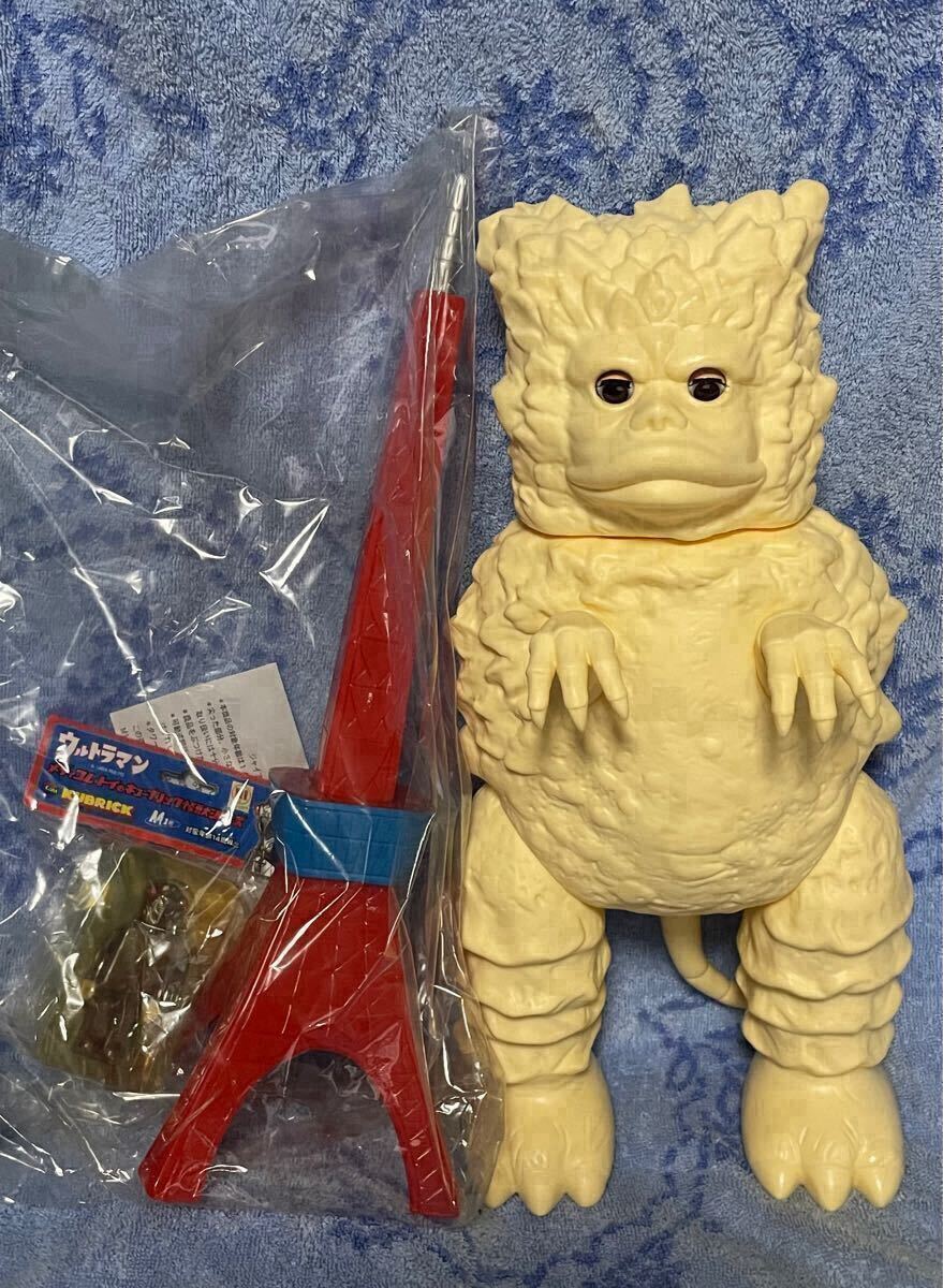 M1号 ウルトラQ セミ人間 ソフビ 未開封品 M1号 世紀の大怪獣