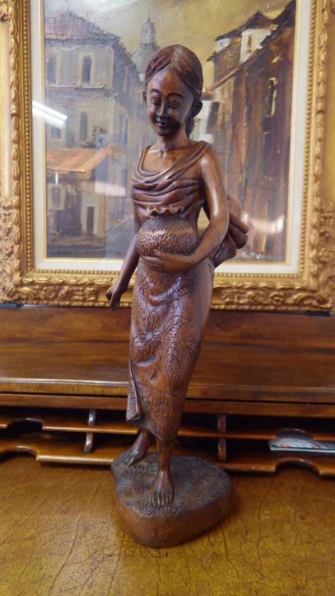 インドネシア バリ島 女神像 黒檀 製 細密彫刻 インテリア 黒檀 木彫