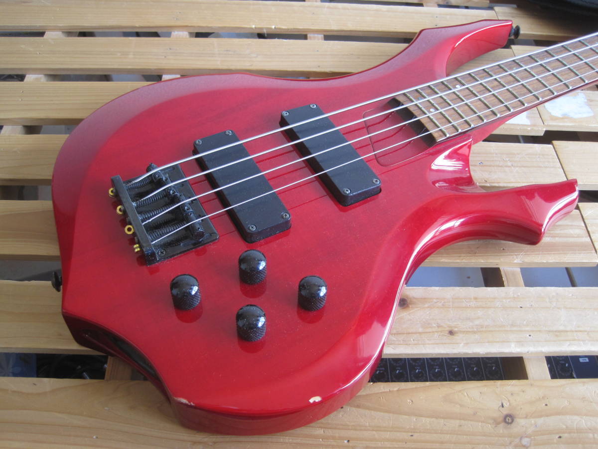 赤色 4弦エレキベース グラスルーツ 赤色 4弦エレキベース グラス