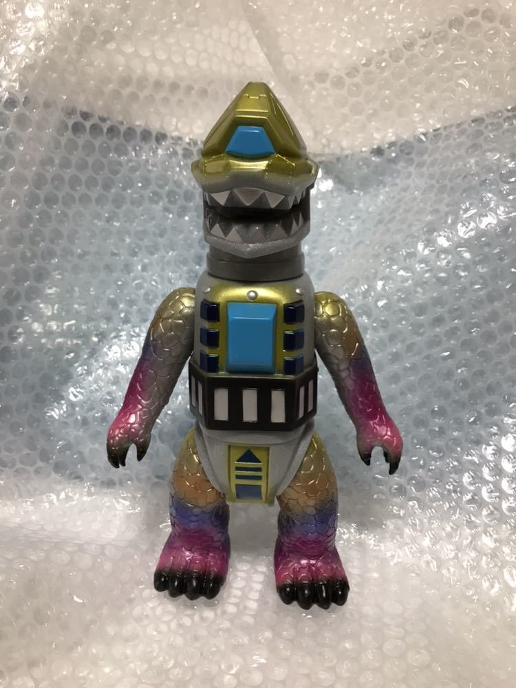 ガーガメル メカザゴラン ソフビ 開封品 GARGAMEL 蓄光