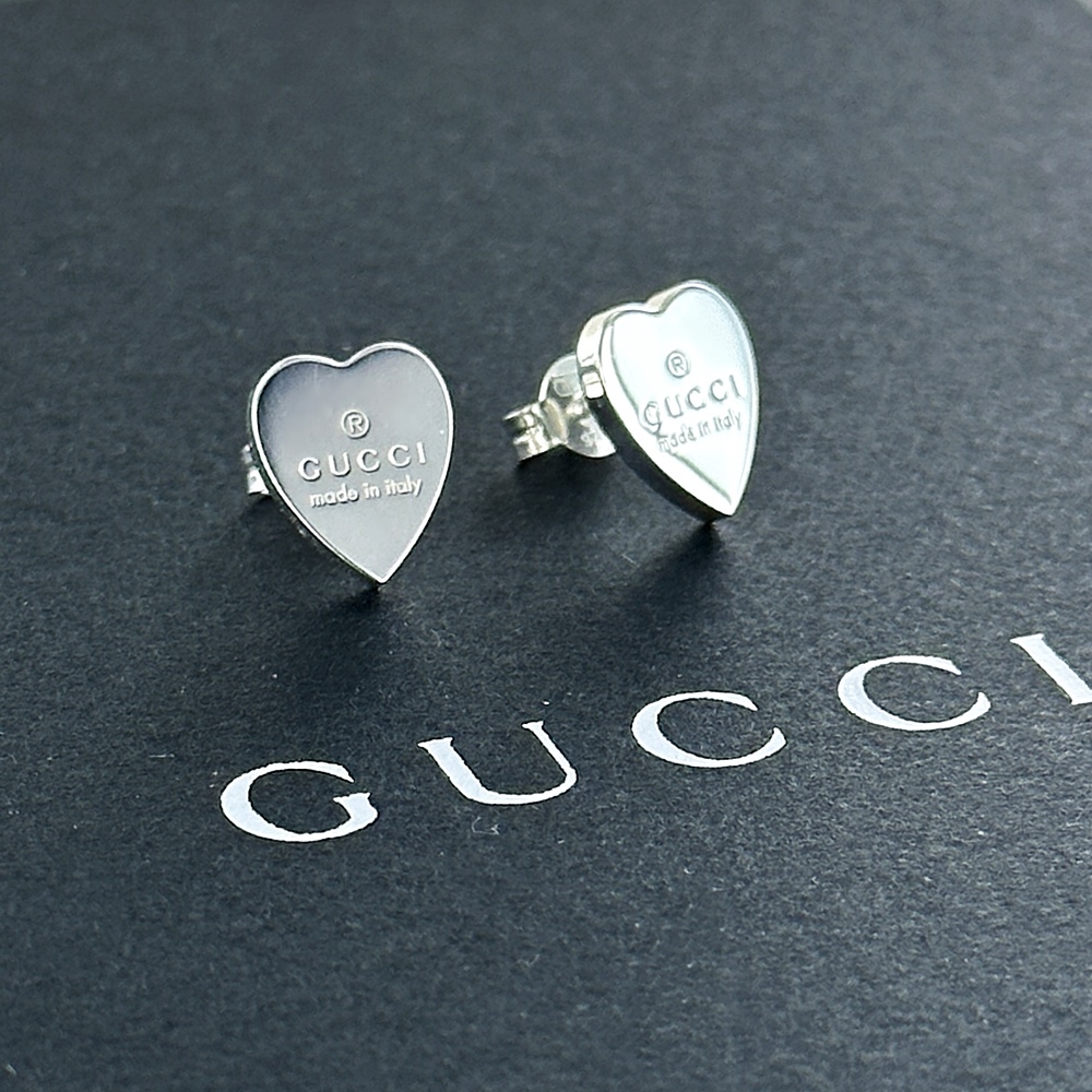 GUCCI グッチ ピアス ハート レディース 母の日 シルバー925 両耳