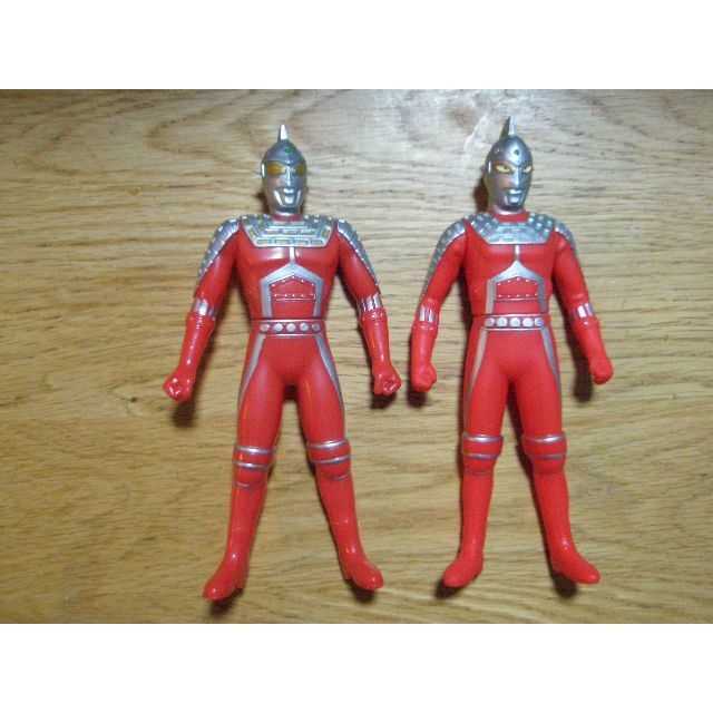 やまなや 怪獣郷 ニセ ウルトラマン ソフビ ニセ・ウルトラマン 現状品