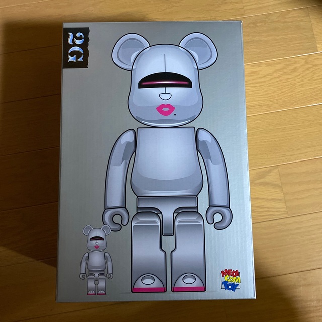 MEDICOM TOY BE@RBRICK SORAYAMA 2G SILVER