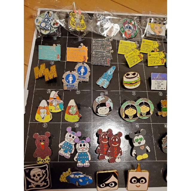 ディズニー ピンバッチ ピンバッジ ピントレ 海外 セット レアの通販