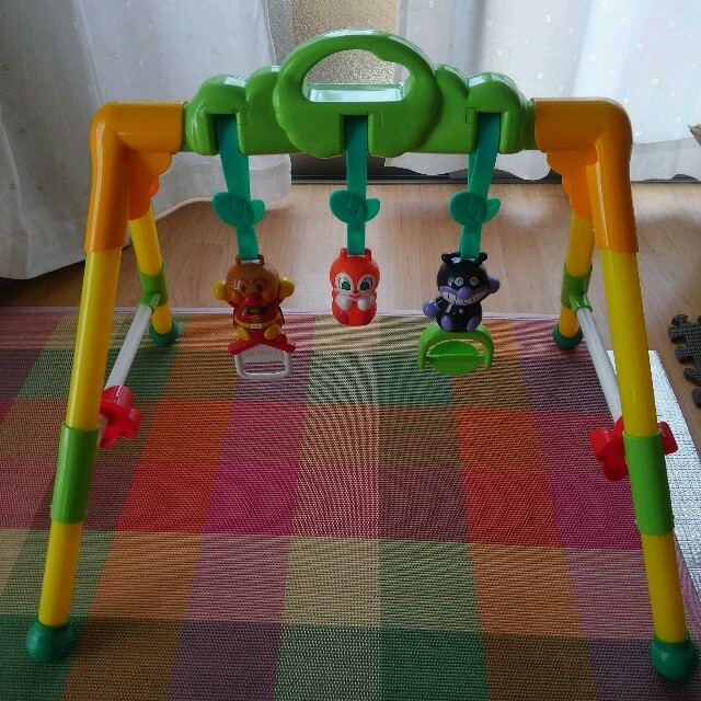 元気いっぱい！アンパンマンベビージャンパー ジャンパルー 元気