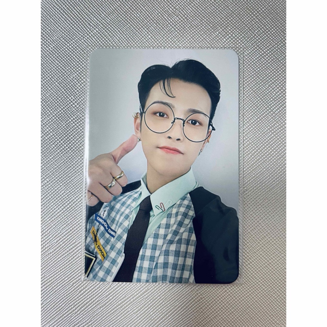 ATEEZ トレカ ホンジュン 直筆サイン makestar 当選者 ATEEZ トレカ