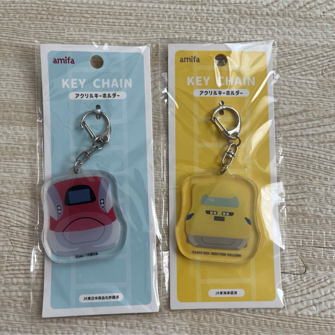 新品 未使用」アクリルキーホルダー こまち ドクターイエロー 新幹線の