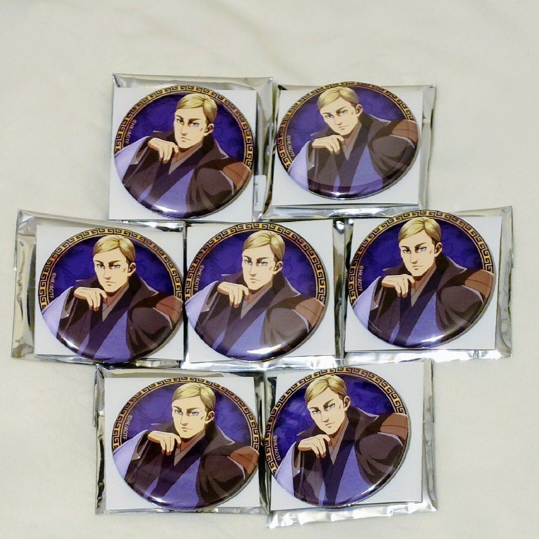 エルヴィン 缶バッジ35点セット 進撃の巨人 カラオケ まねきねこ 進撃