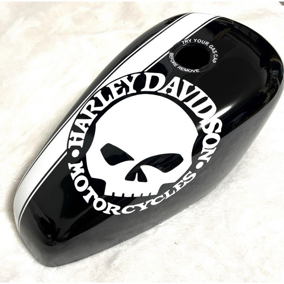 サイモンカスタム タンクカバー グロスグレー・ブラックハンド