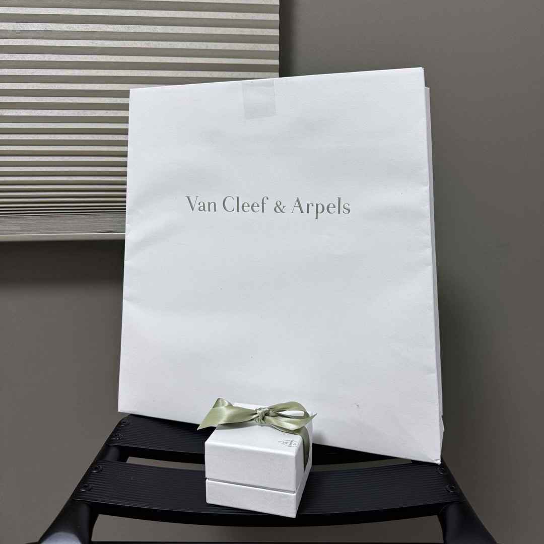 Jumさま専用 Van Cleef & Arpels ギフトボックス ギフト袋 Van Cleef