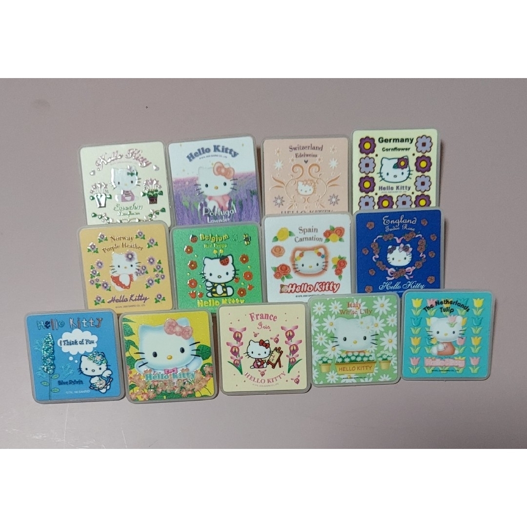 ハローキティ - ハローキティ 台湾製 プラスチック製 ピンバッジ 46点