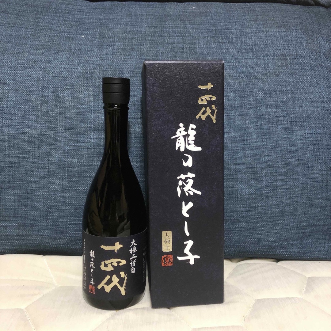 十四代 龍の落とし子 720ml 日本酒 空き瓶 箱付き 十四代 龍の落とし子