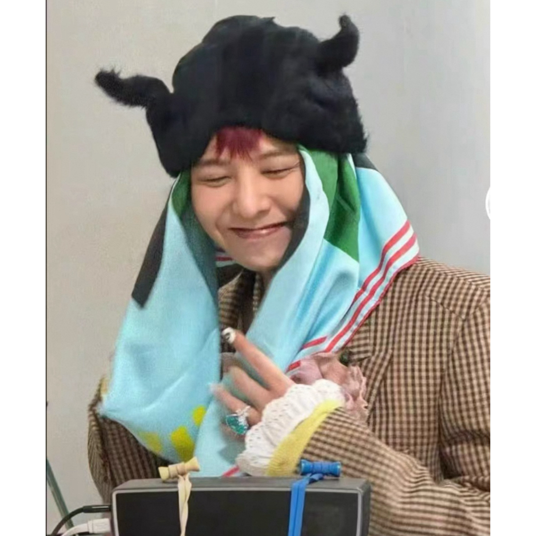スカーフ G-DRAGON ジードラゴン GD BIGBANG ビックバンの通販 by
