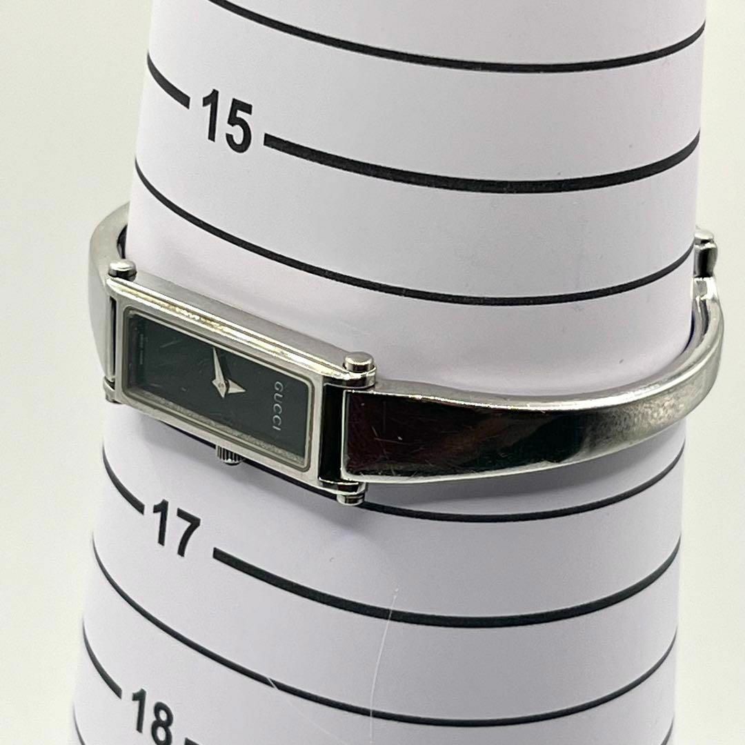 象形文字【稼働品】グッチGUCCI 1500Lバングル黒文字盤レディース