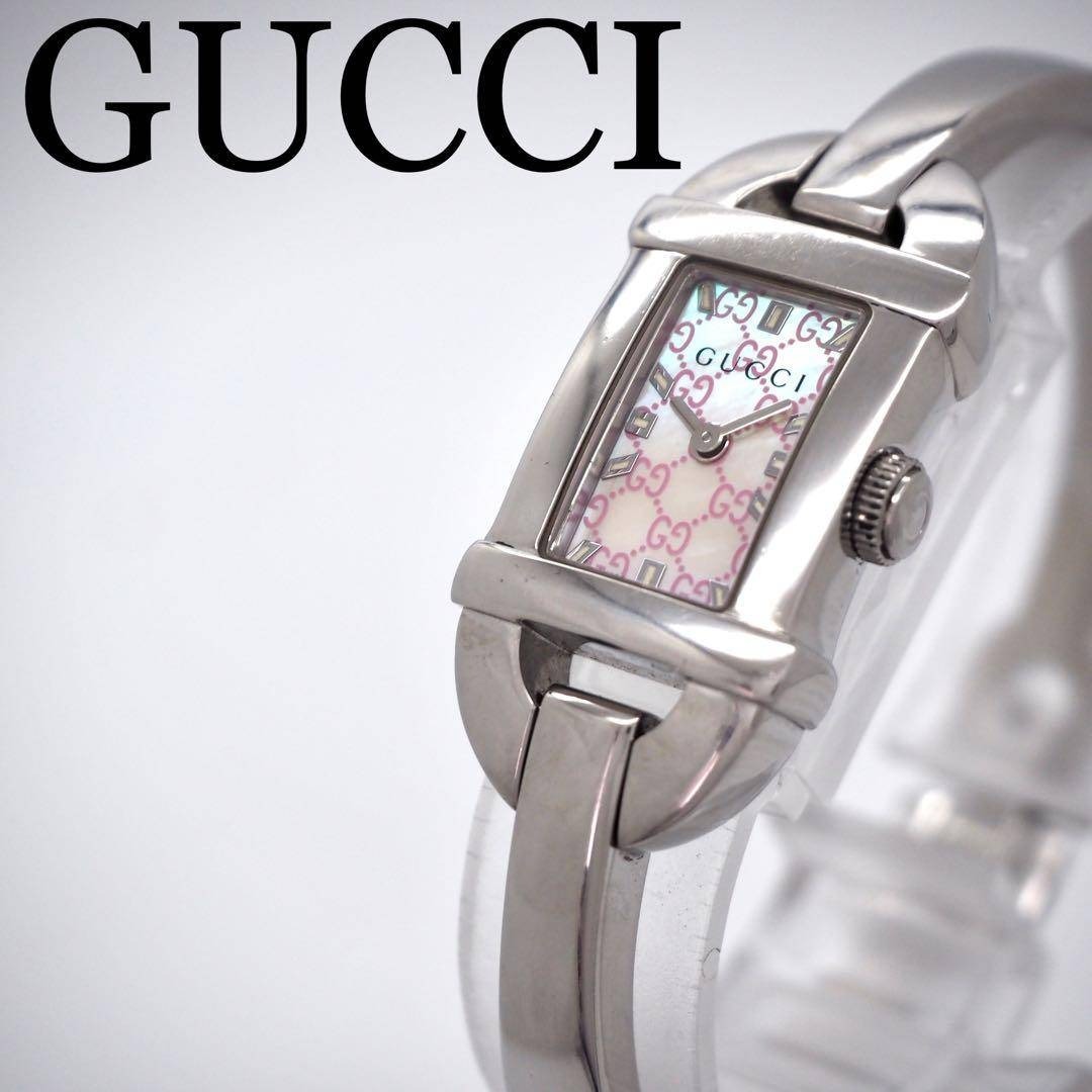 446 GUCCI 時計 レディース ピンクシェル 6800L GG柄 バングル 446