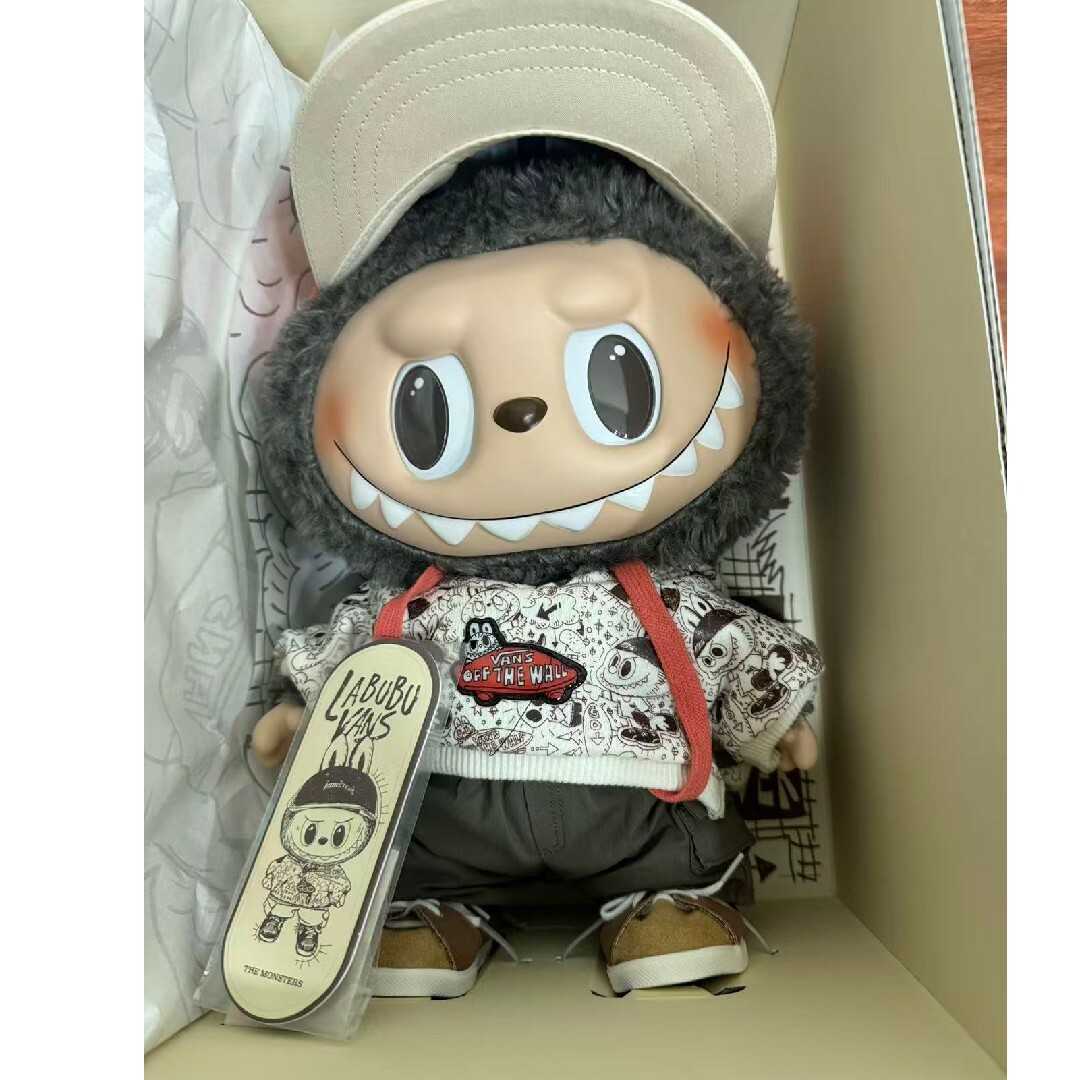 POPMARTxVANS LABUBU THE MONSTERS FOREVER