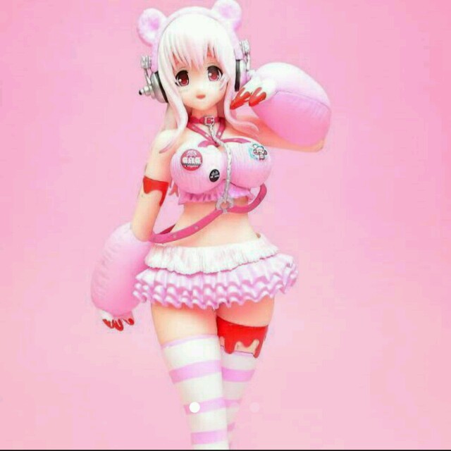 GRG×すーぱーそに子 レースクイーンフィギュア グル〜ミ〜 Amazon | す