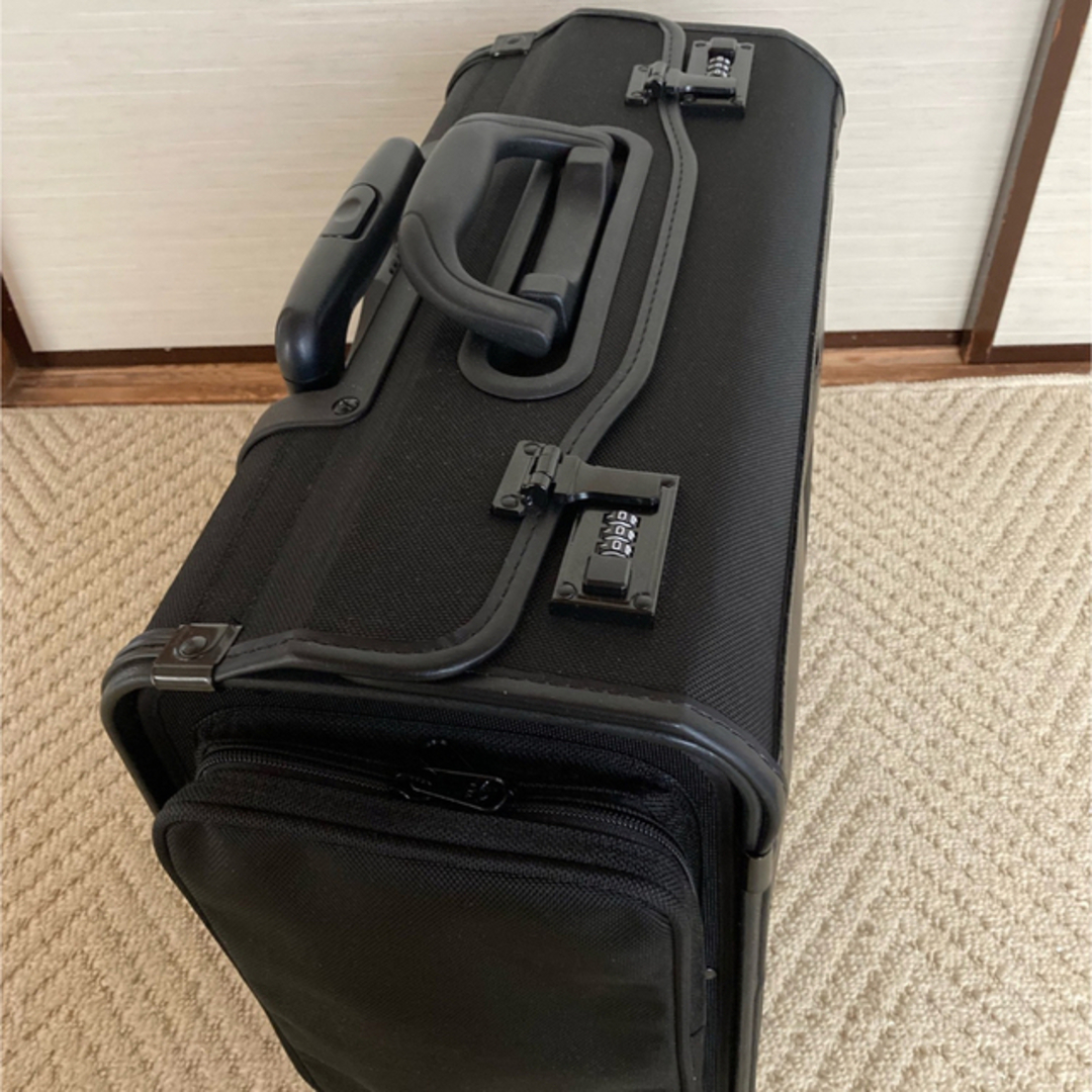 新作，人気セール ANA 全日空 パイロット フライトバッグ