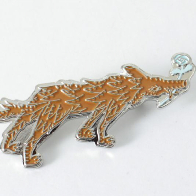 mina perhonen - ミナペルホネン wolf&flower ブローチの通販 by ユニ