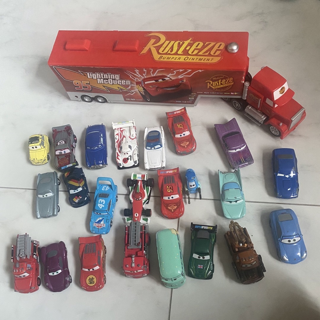 タカラトミー カーズ トミカ まとめ売り カーズ・トミカシリーズ