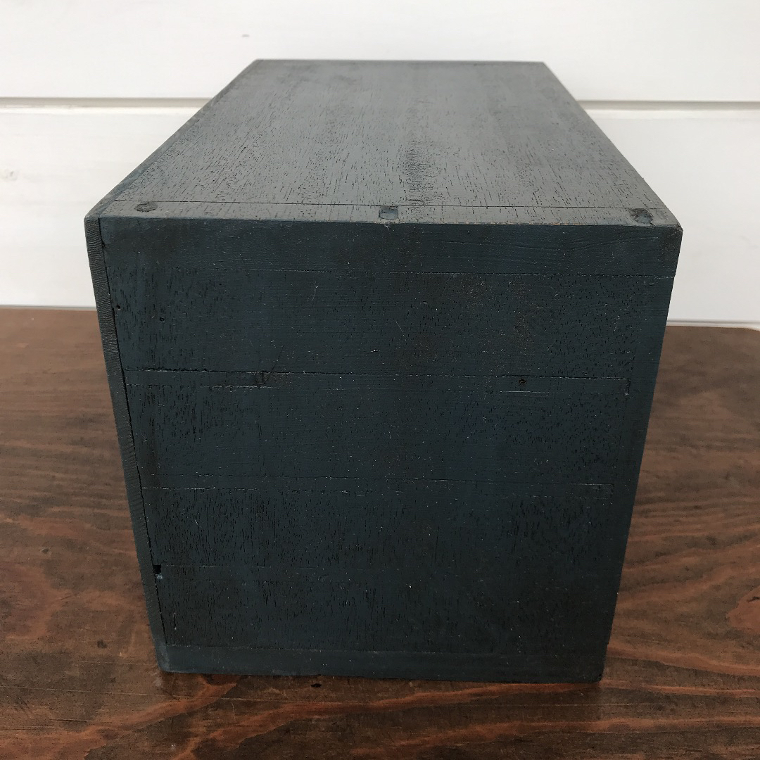 ヴィンテージ 16杯 小引き出し