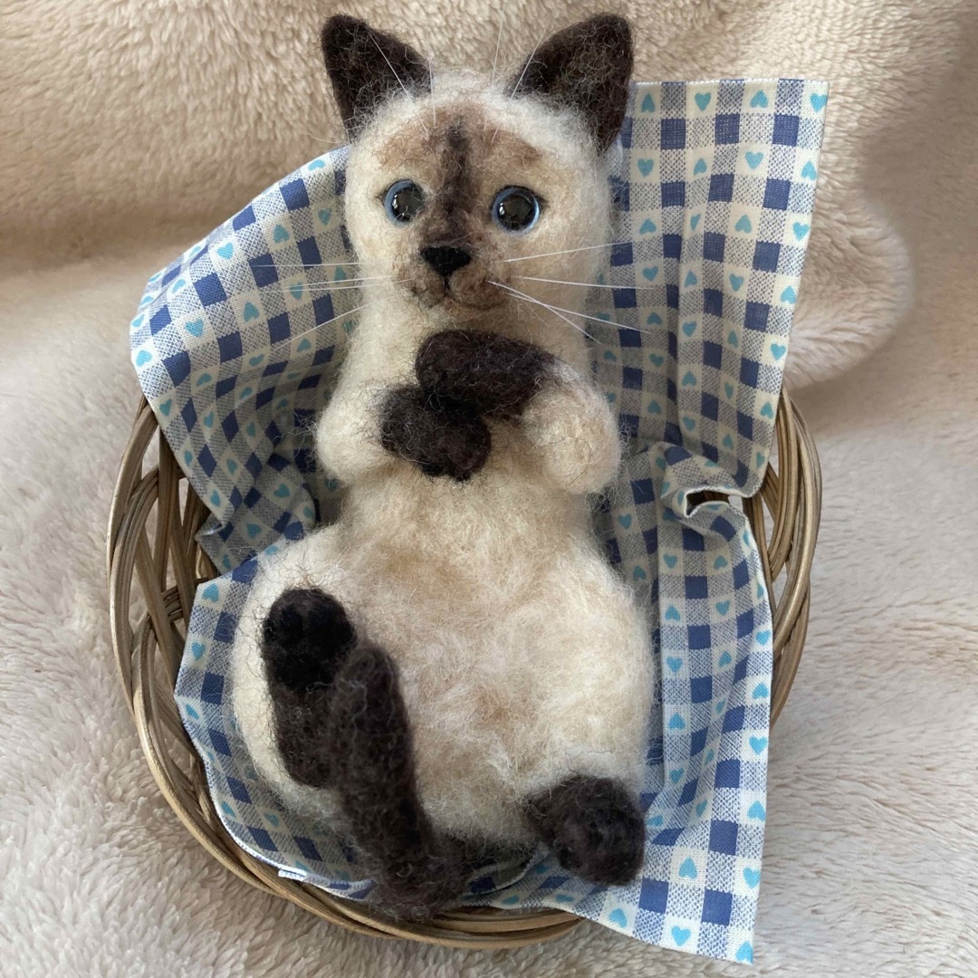 羊毛フェルト 猫 ハンドメイド ジン 羊毛フェルト 猫 ハンドメイド