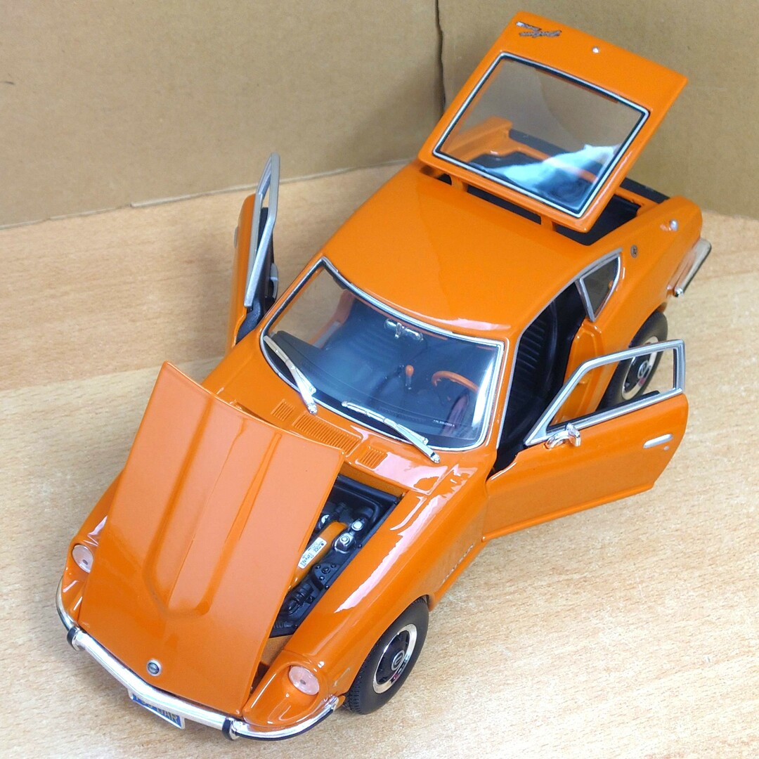 1/18 日産（ダットサン）フェアレディ240Z オレンジ 1971 マイスト製の