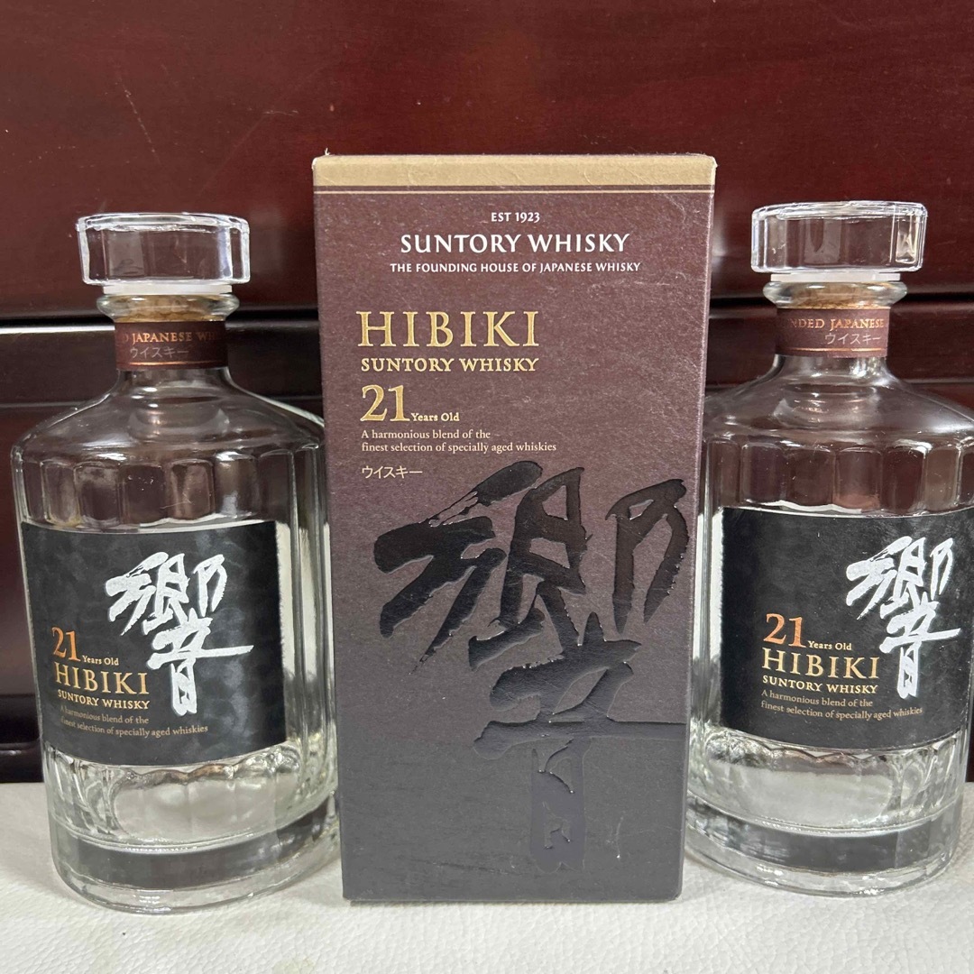 響21年 黒響 空瓶 箱付き サントリー響 21年 ウイスキー 700ml 空き瓶