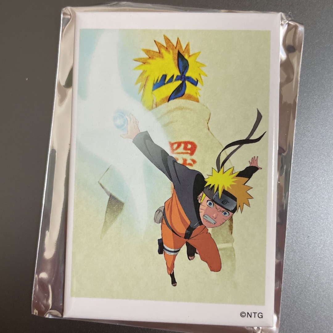 ジャンプスクエア缶バッジ50周年サスケnaruto