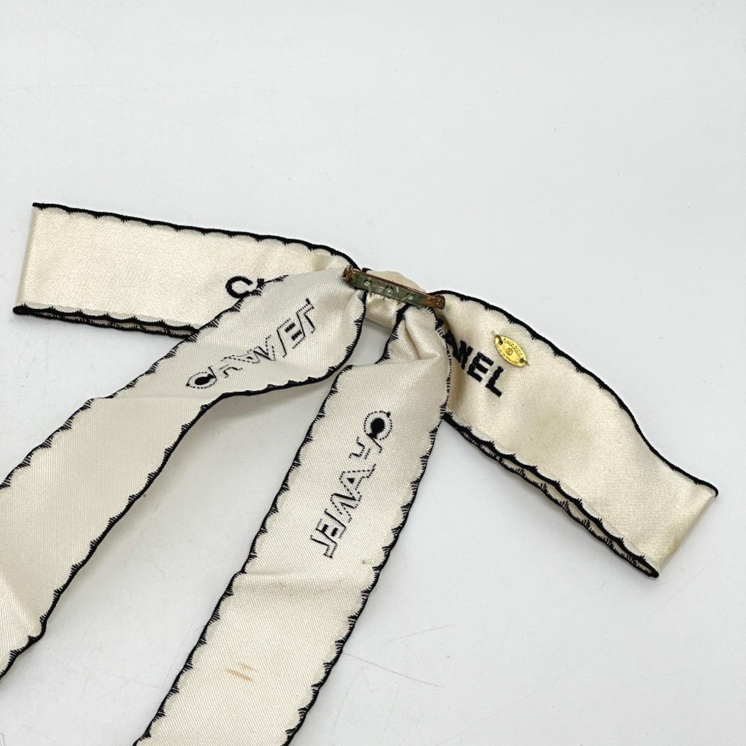 ヴィンテージ CHANEL サテンリボン ブローチ白 ヴィンテージCHANEL