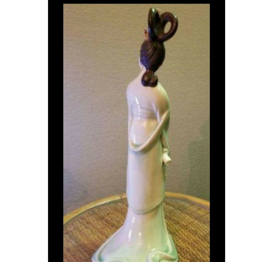 お値下げ中国人形天女です 陶器製です。陶印がありますが私に