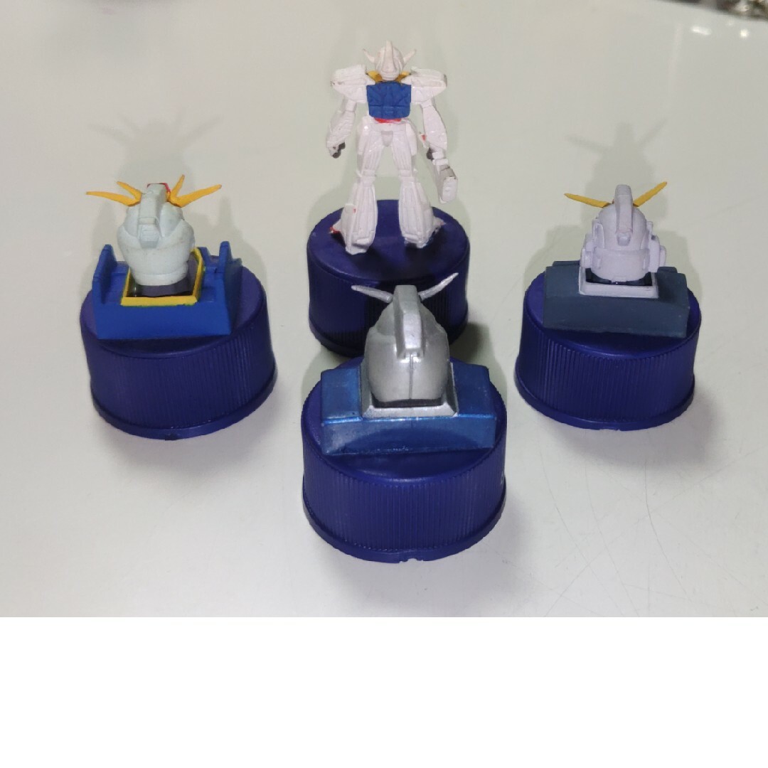 ボトルキャップ】ペプシ ガンダム（シークレット有）の通販 by