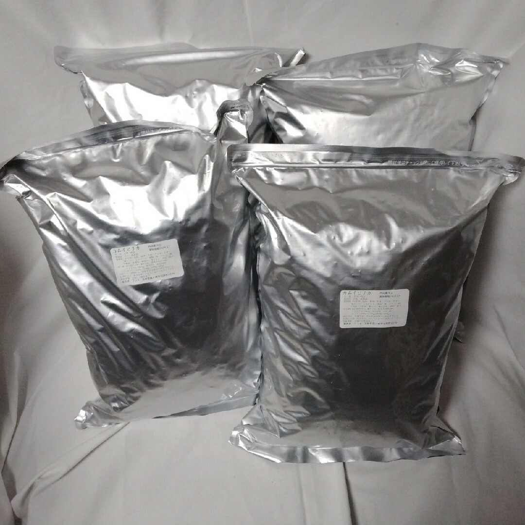カムイピリカ12kg(3kg×4袋) 一生一度は与えたい神フード