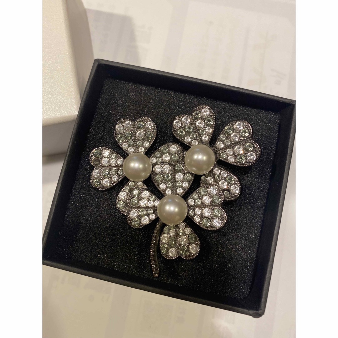 ルネ ブローチ ルネ ブローチ 2点セット 美品【RENE】入学式等にルネお花