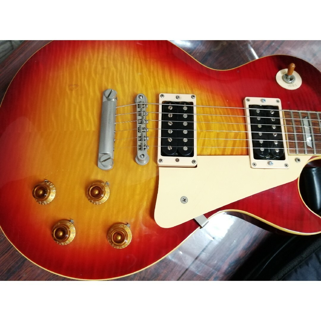 レスポール虎目良ギブソンギグケース付