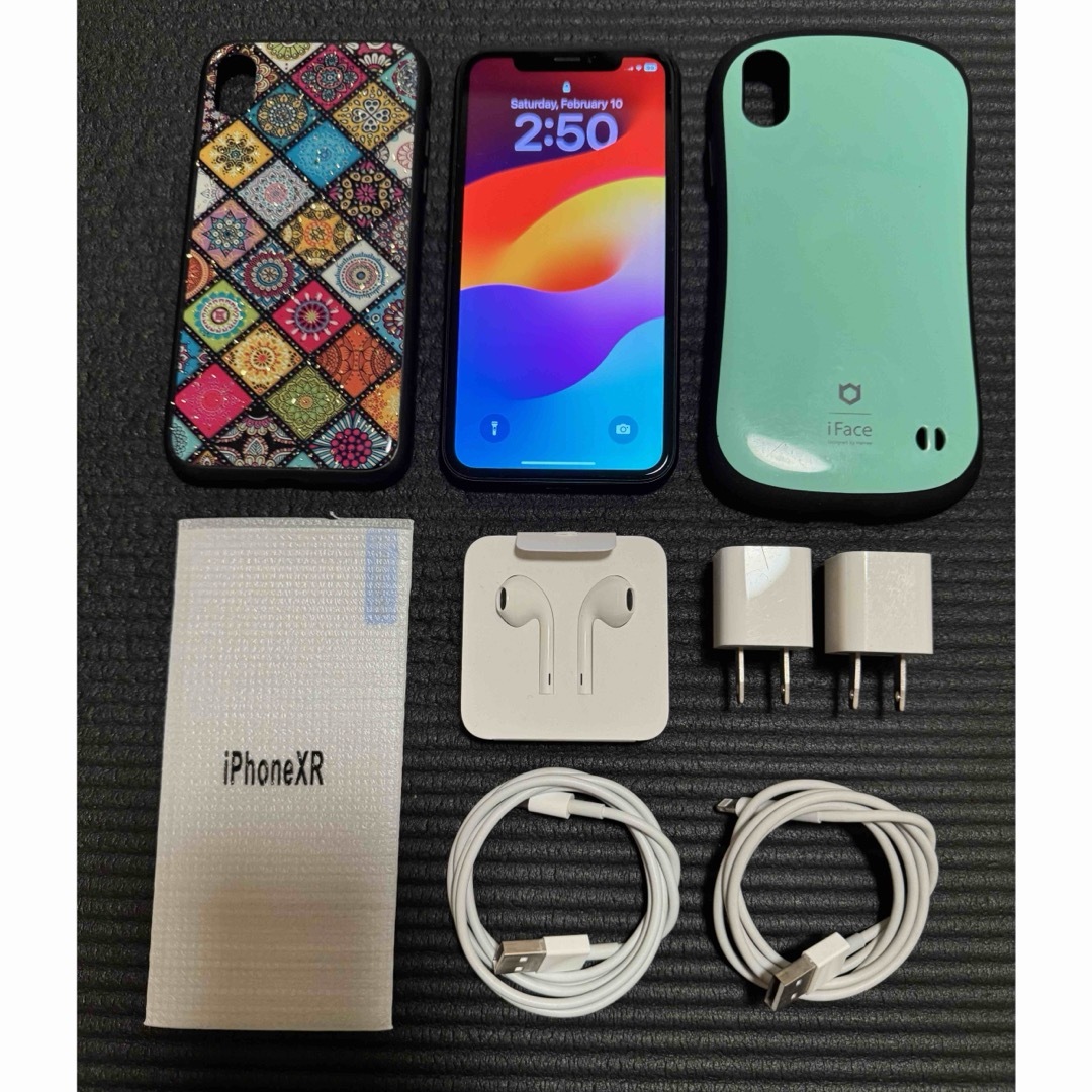 iPhoneXR本体64GB 比較的綺麗❤️充電ケーブルSI Mフリー❤️美品❤️