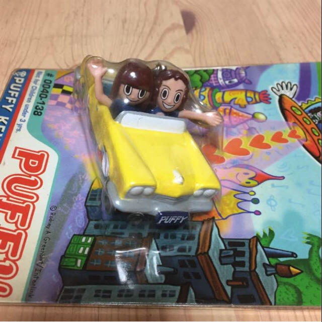 PUFFY パフィー キーホルダー&パラッパラッパー缶バッチセットの通販