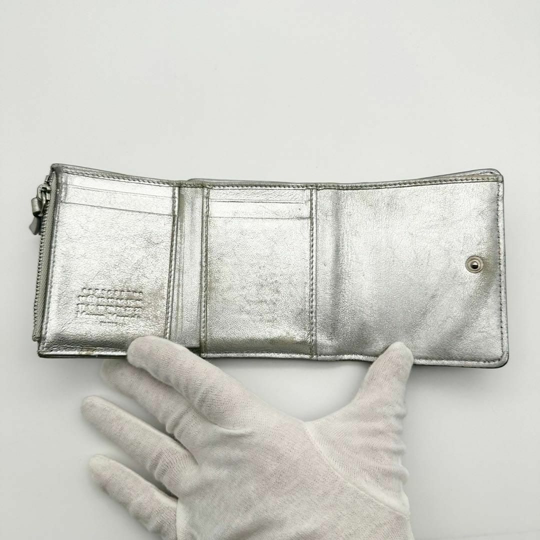人気】メゾンマルジェラ 三つ折り財布 シルバー グラムスラム
