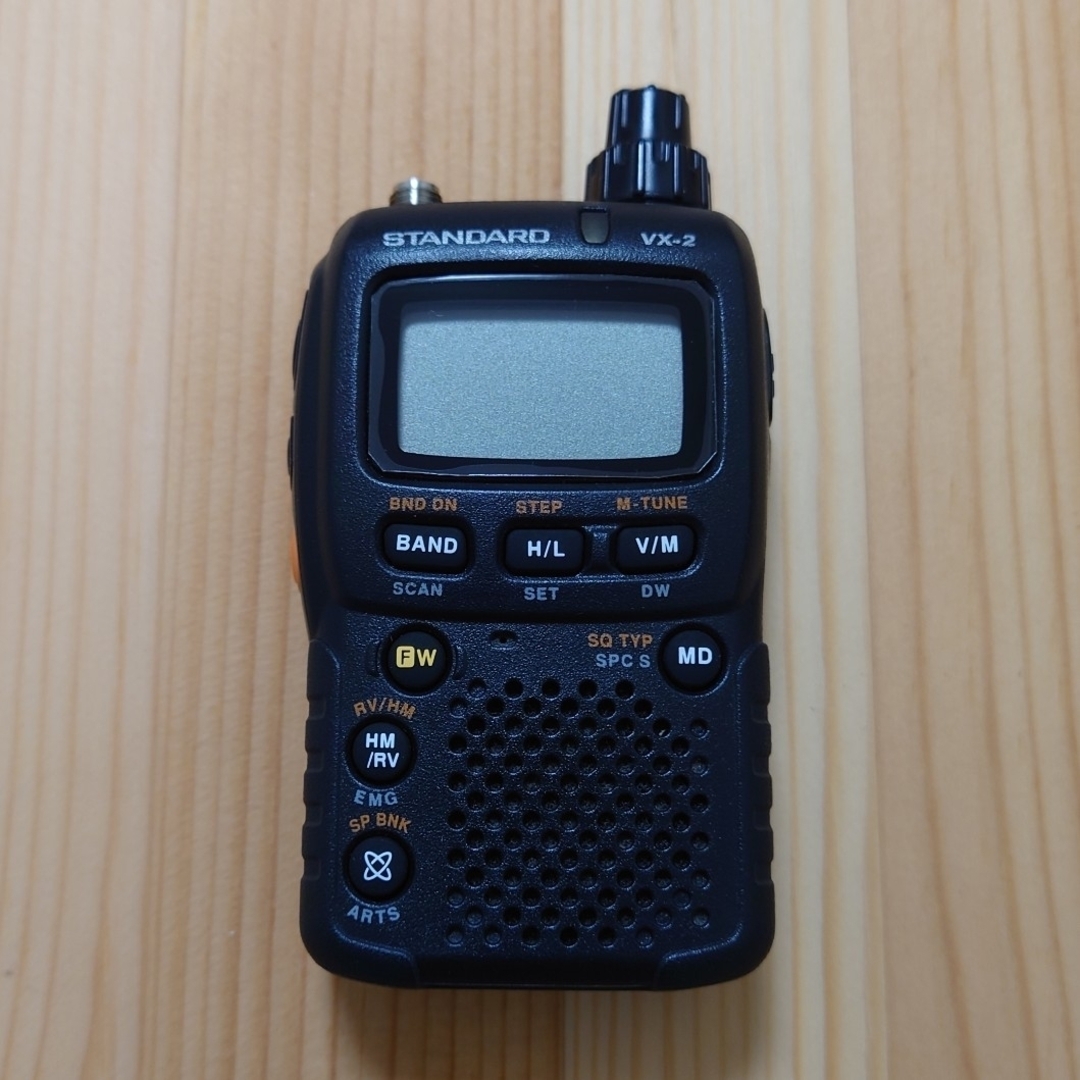 STANDARD VX-2 VHF⁄UHF トランシーバー VX-2 VHF⁄UHFデュアルバンド