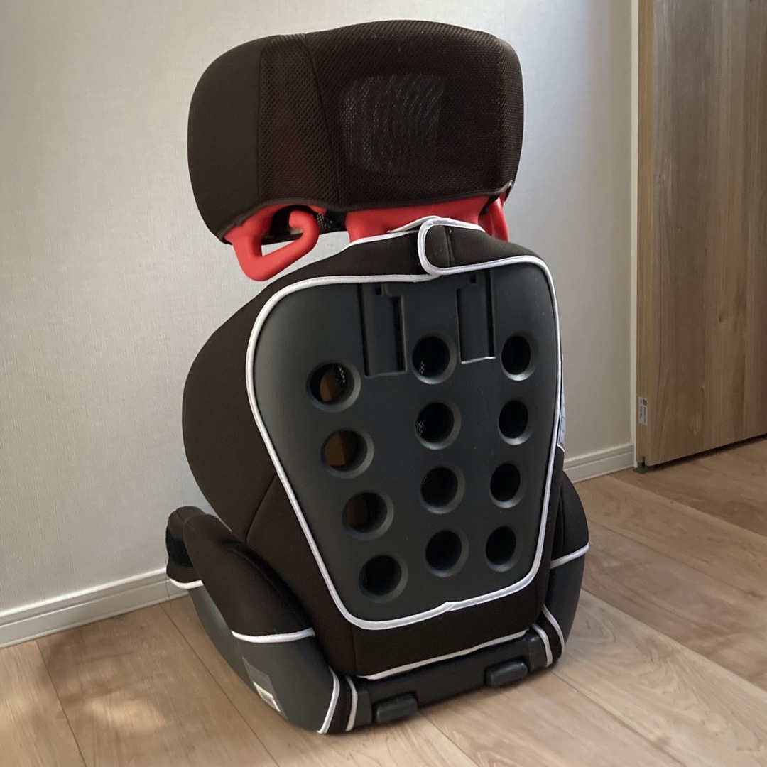 エールべべ サラット 3ステップV3プラス チャイルドシート AM256