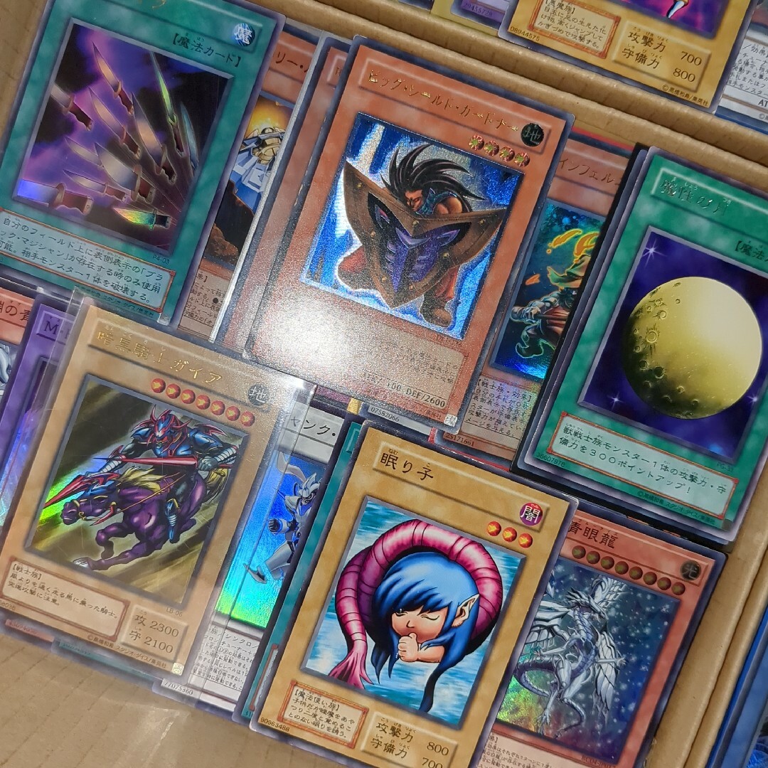 K遊戯王ダンボール6箱分まとめ売り引退品 遊戯王ダンボール6箱分まとめ