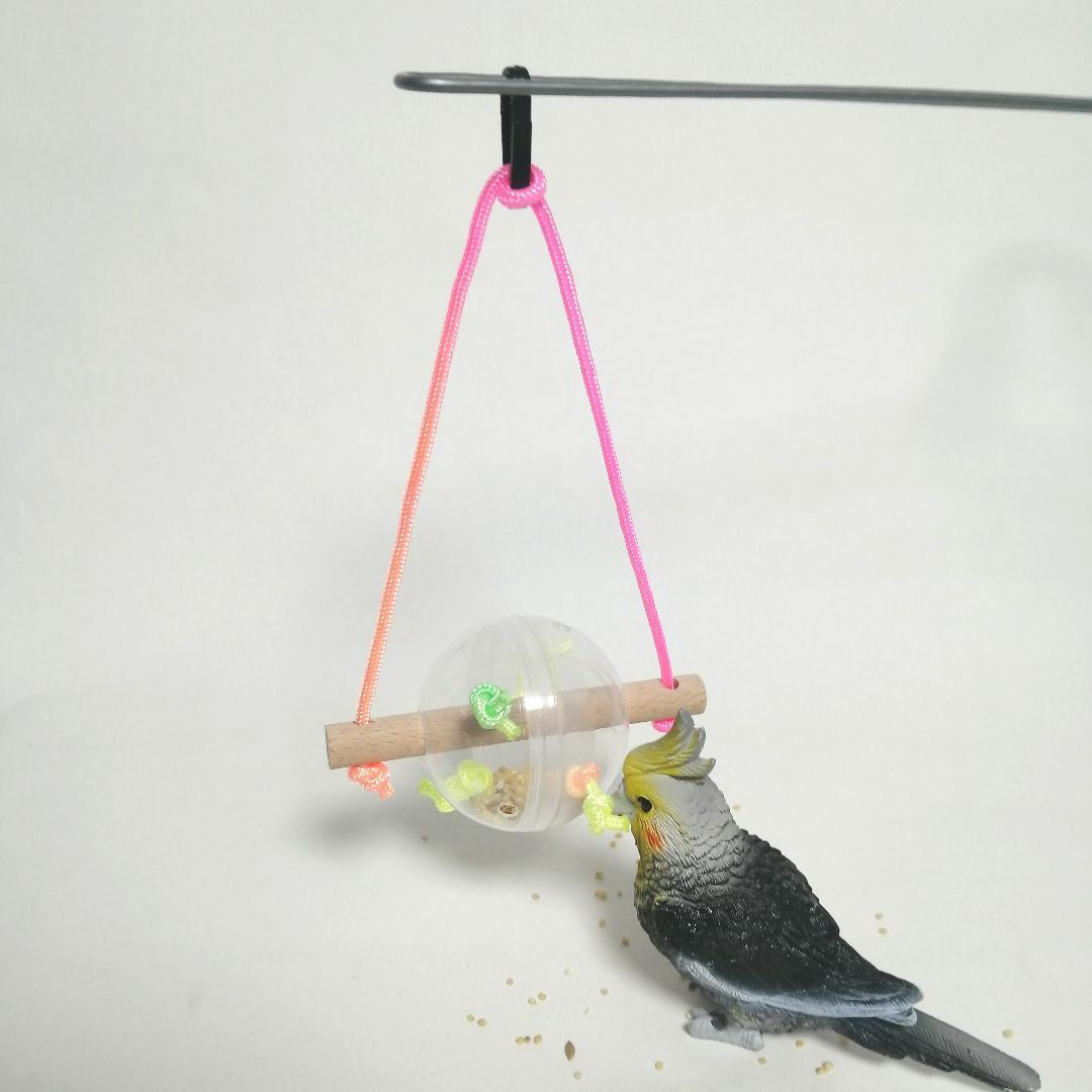 新商品】「フォージングトイボール」バードトイ インコ 鳥 おもちゃ①