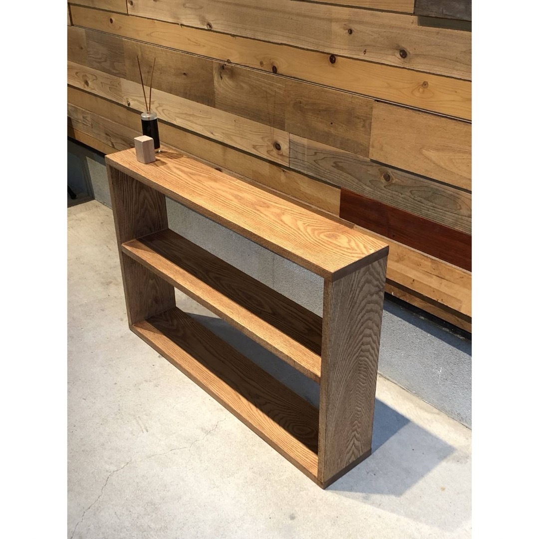 天然タモ材を使った本棚 無垢材 木製 一枚板 おまけ積木付き